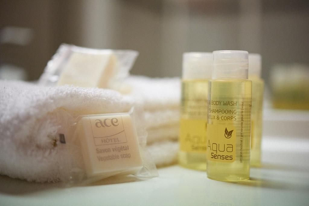 Ace Hotel Travel Athee Sur Cher Eksteriør bilde